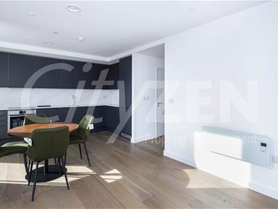 RECEPTION ROOM / KITCHEN